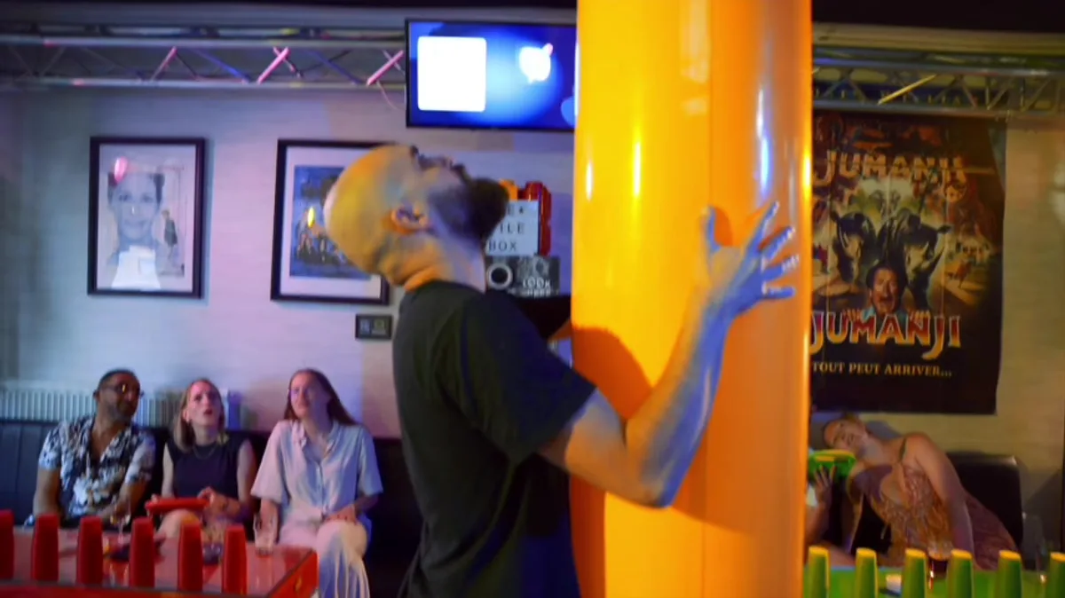 L'animateur Prime Time au cœur du show